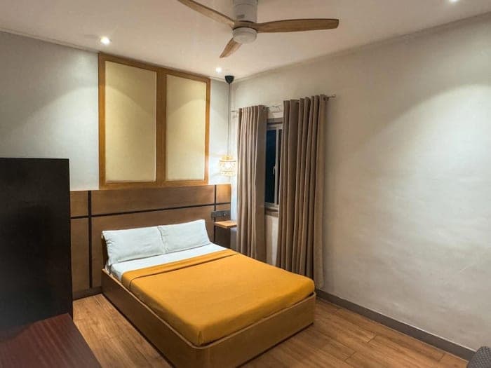 Baguio close to Burnham Park